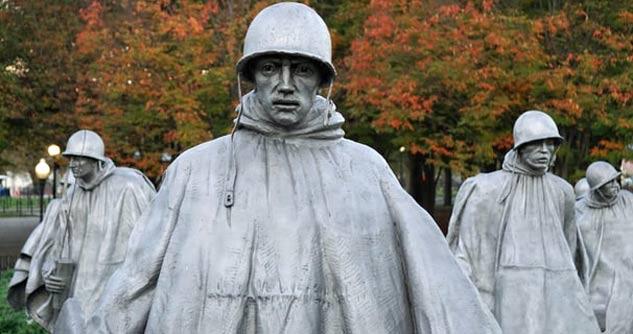 Statues of soldiers at a veterans war memorial